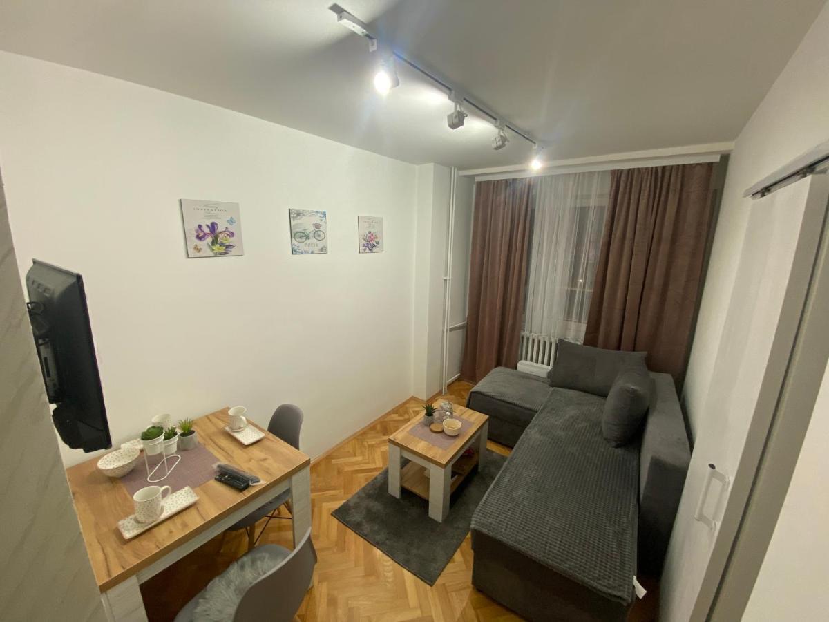 Apartman Bonaca Ni Esterno foto